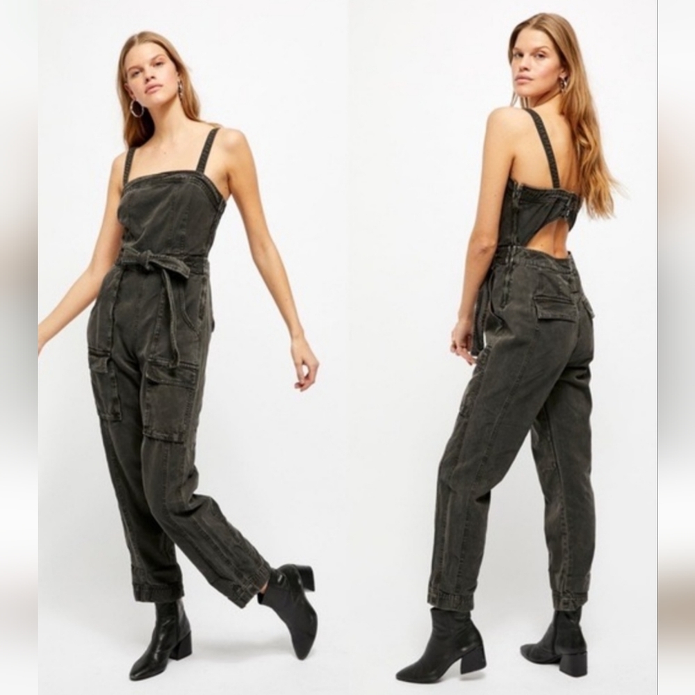 Free People NWT NEW Go West Utility Jumpsuit in washed Black  XL xlarge sold Out